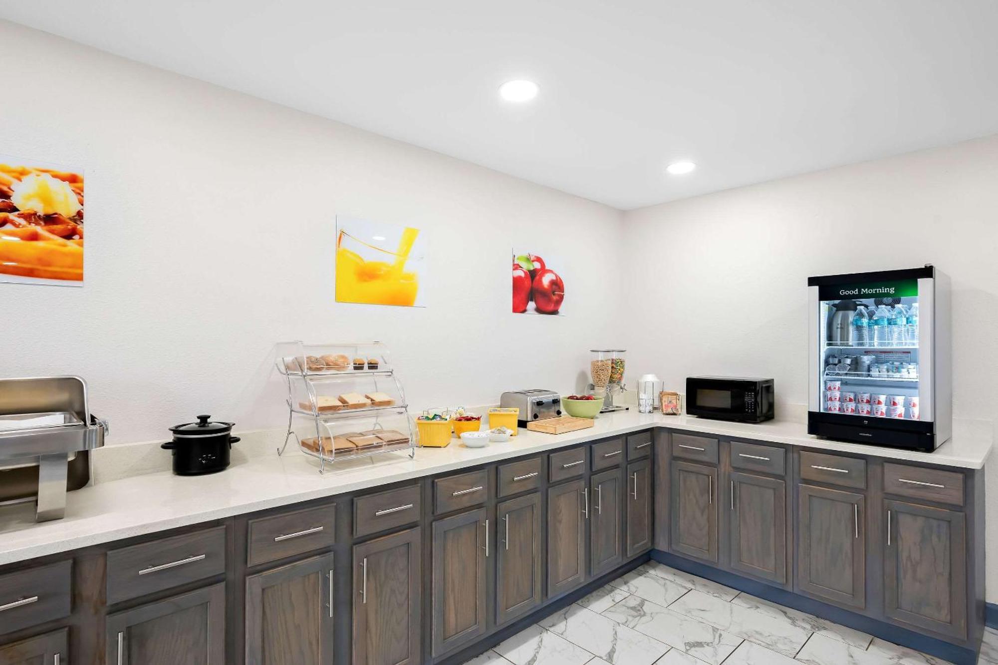 Quality Inn & Suites Monticello Esterno foto