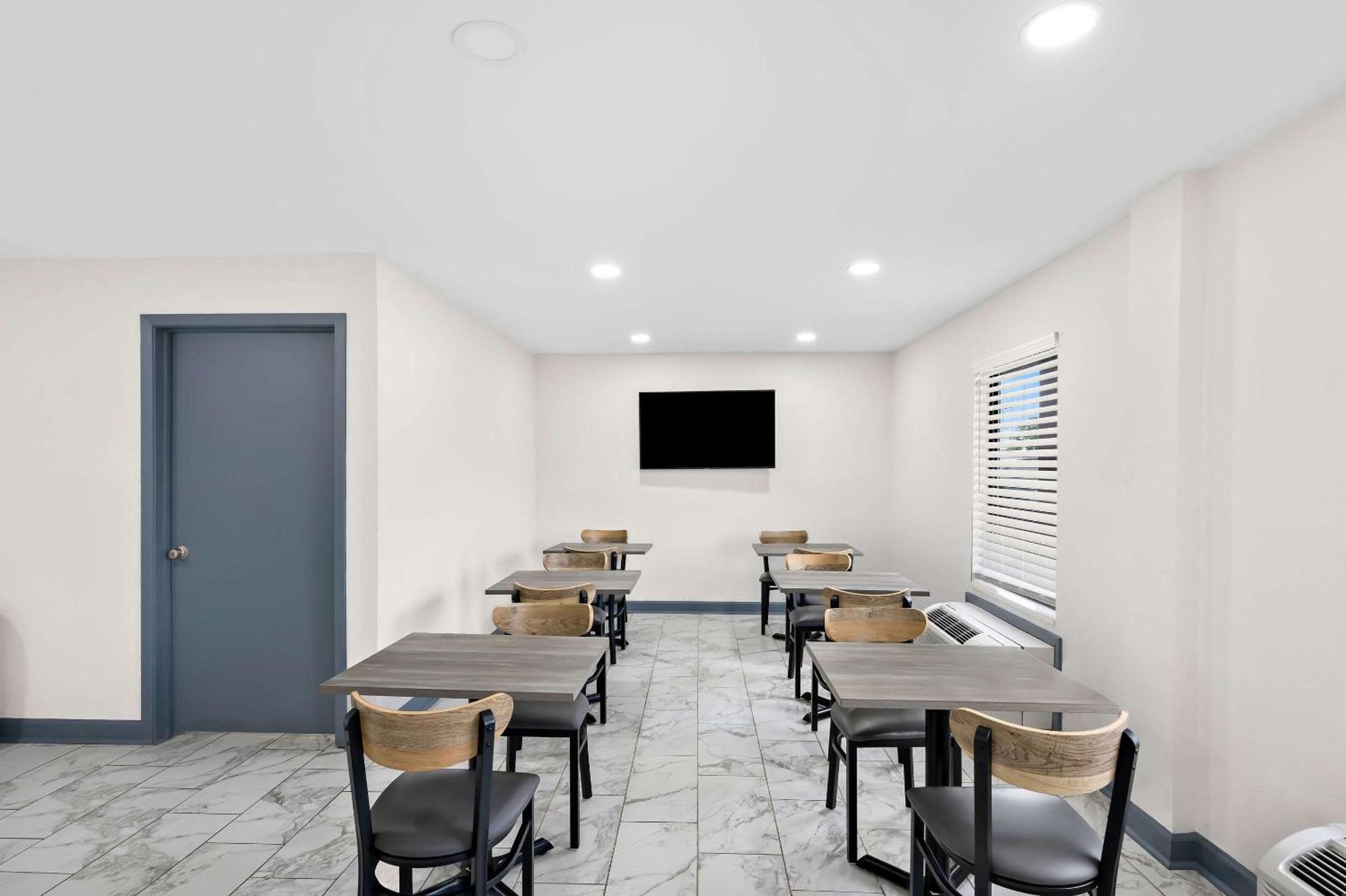 Quality Inn & Suites Monticello Esterno foto