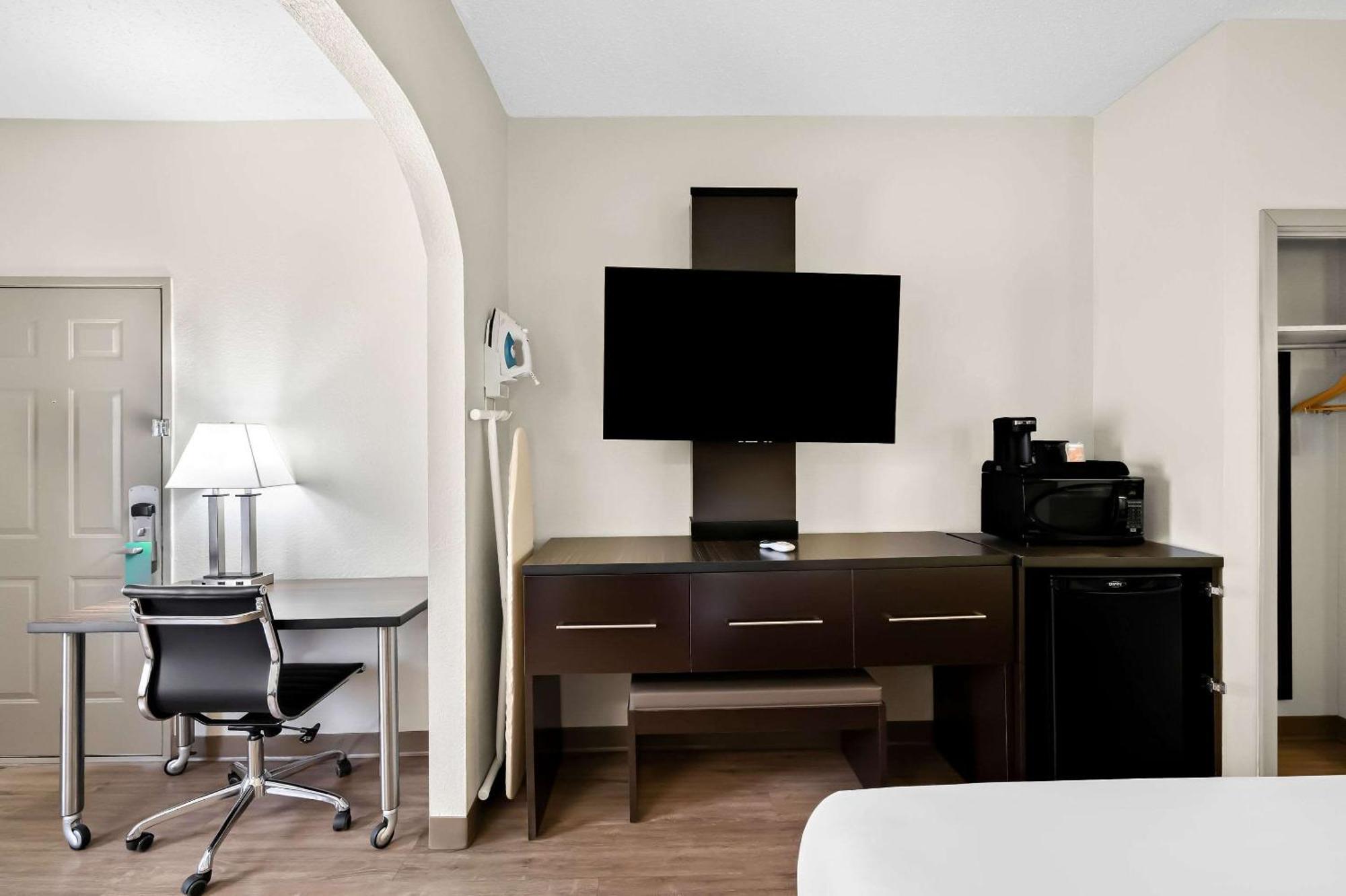 Quality Inn & Suites Monticello Esterno foto