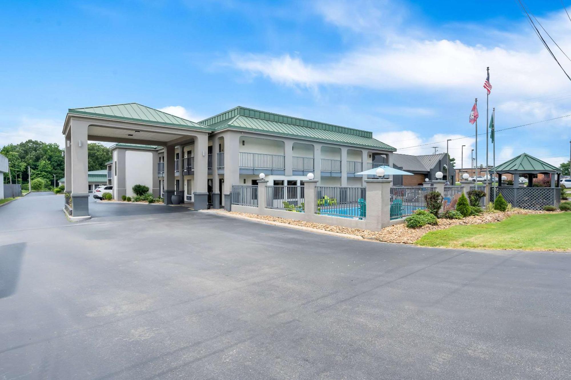 Quality Inn & Suites Monticello Esterno foto